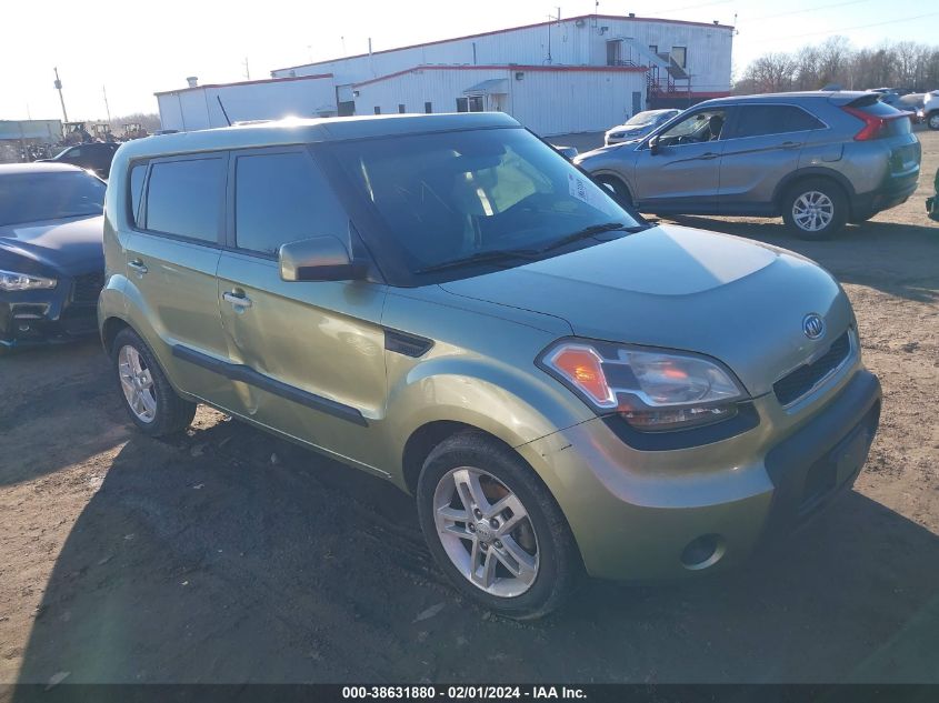 2011 KIA SOUL +