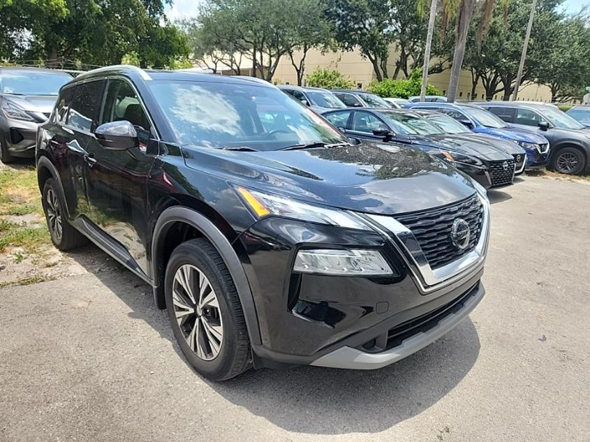 2021 NISSAN ROGUE SV