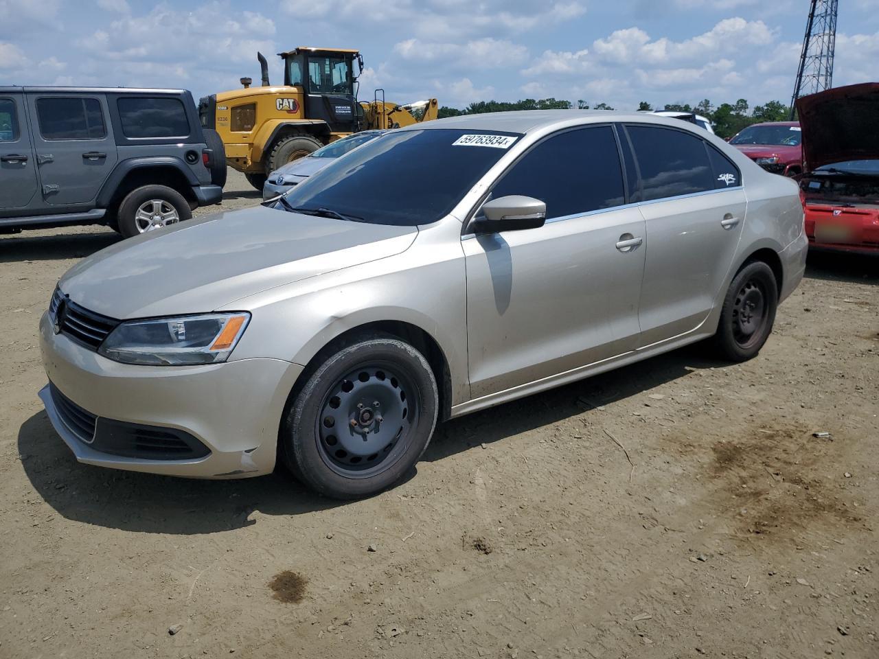 2013 VOLKSWAGEN JETTA SE