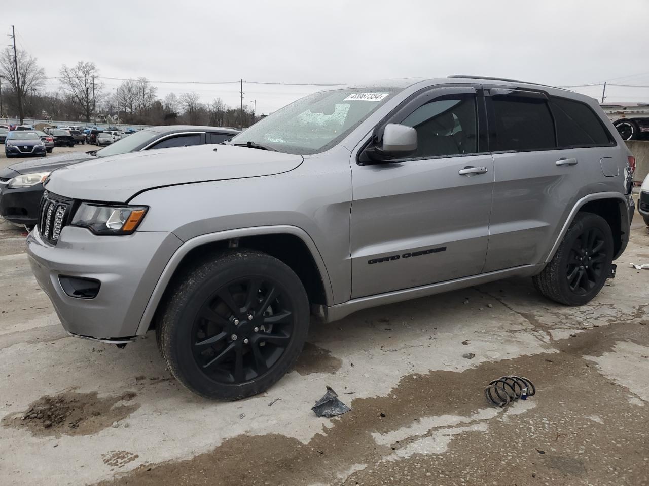 2020 JEEP GRAND CHEROKEE LAREDO