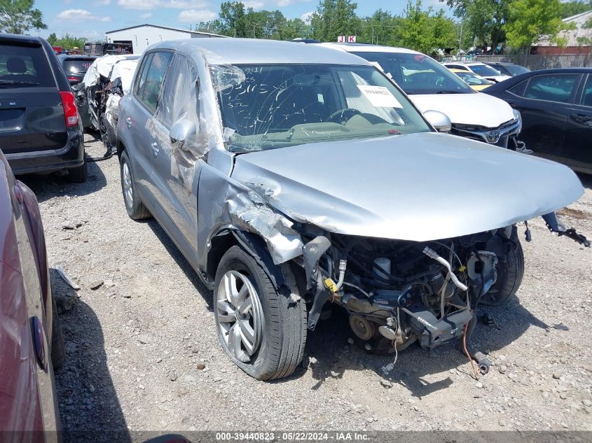 2012 VOLKSWAGEN TIGUAN S