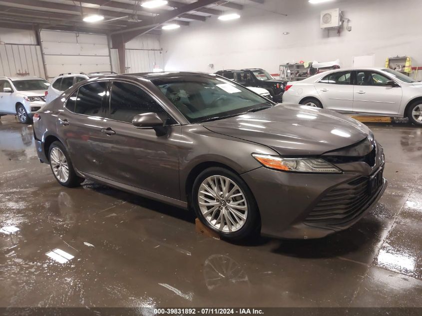 2018 TOYOTA CAMRY XLE