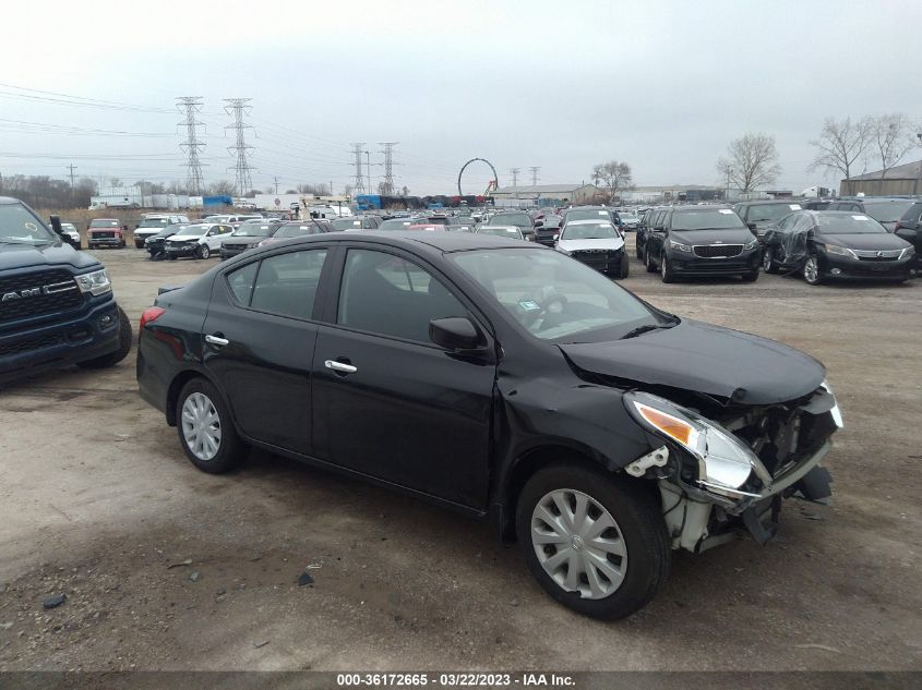 2015 NISSAN VERSA 1.6 SV