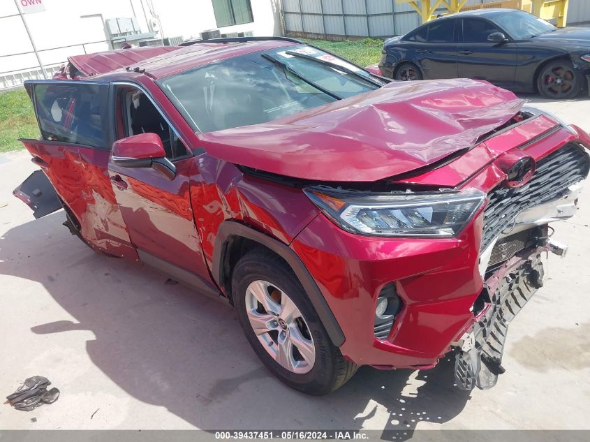 2019 TOYOTA RAV4 XLE