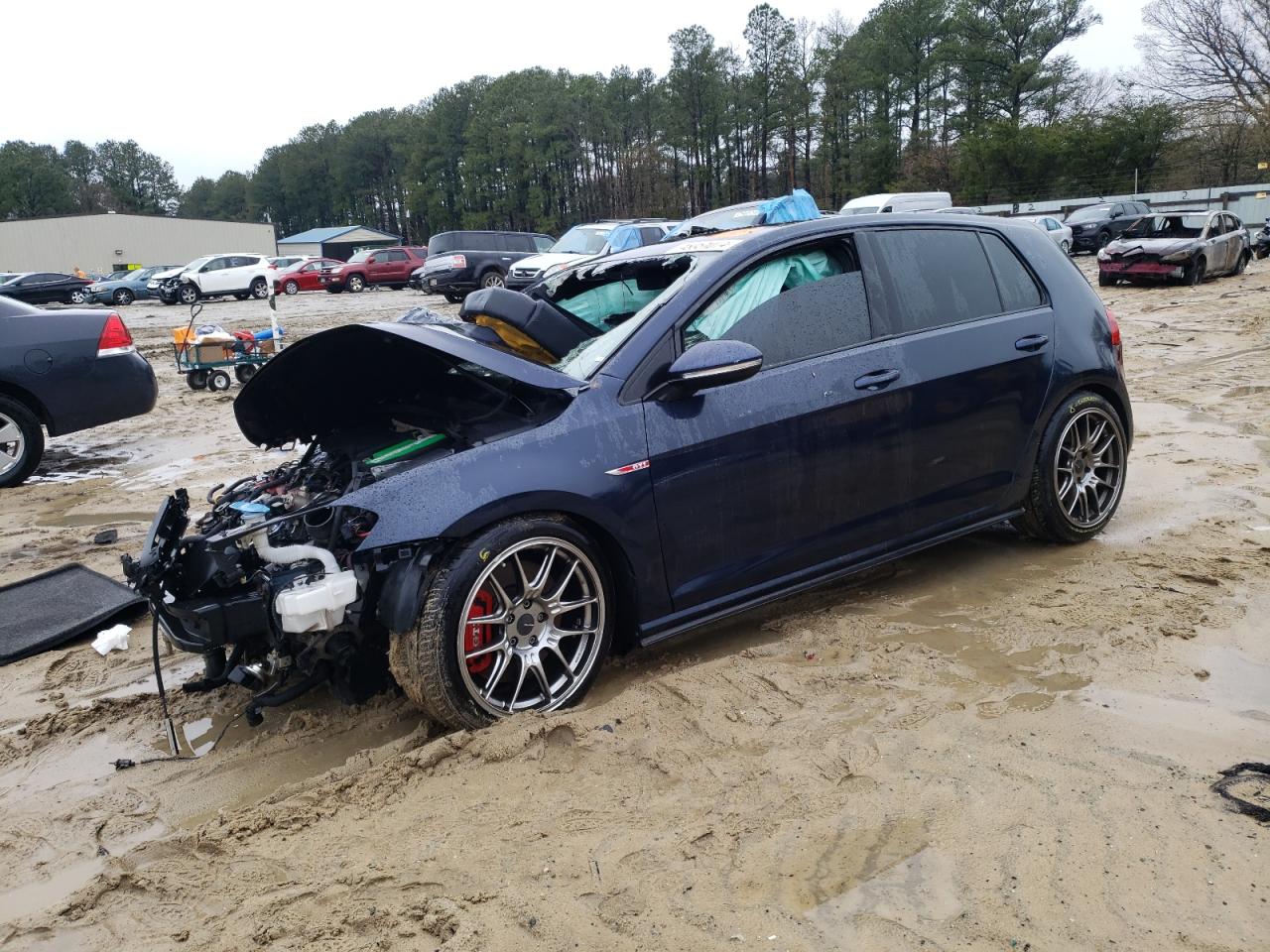 2017 VOLKSWAGEN GTI S/SE