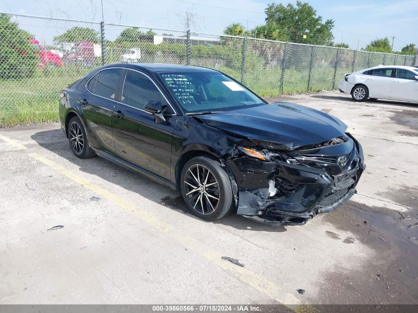 2022 TOYOTA CAMRY SE/SE NIGHT SHADE