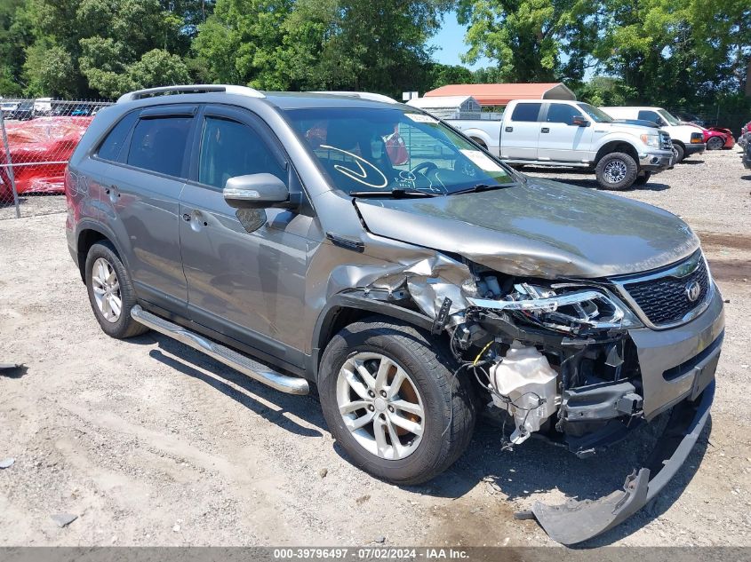 2015 KIA SORENTO LX