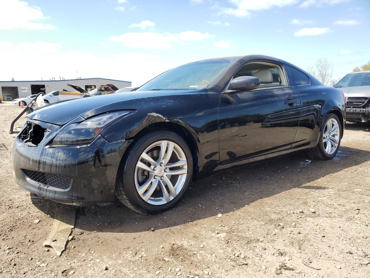 2010 INFINITI G37 BASE