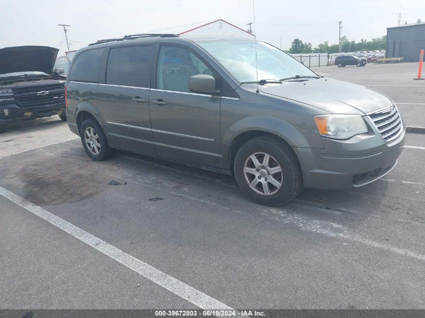 2010 CHRYSLER TOWN & COUNTRY TOURING