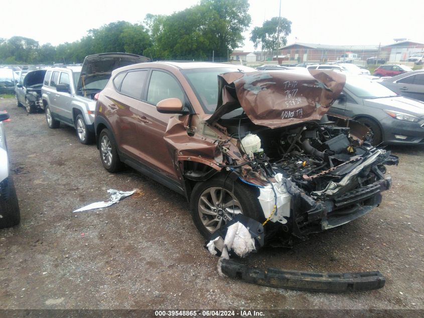 2016 HYUNDAI TUCSON SE