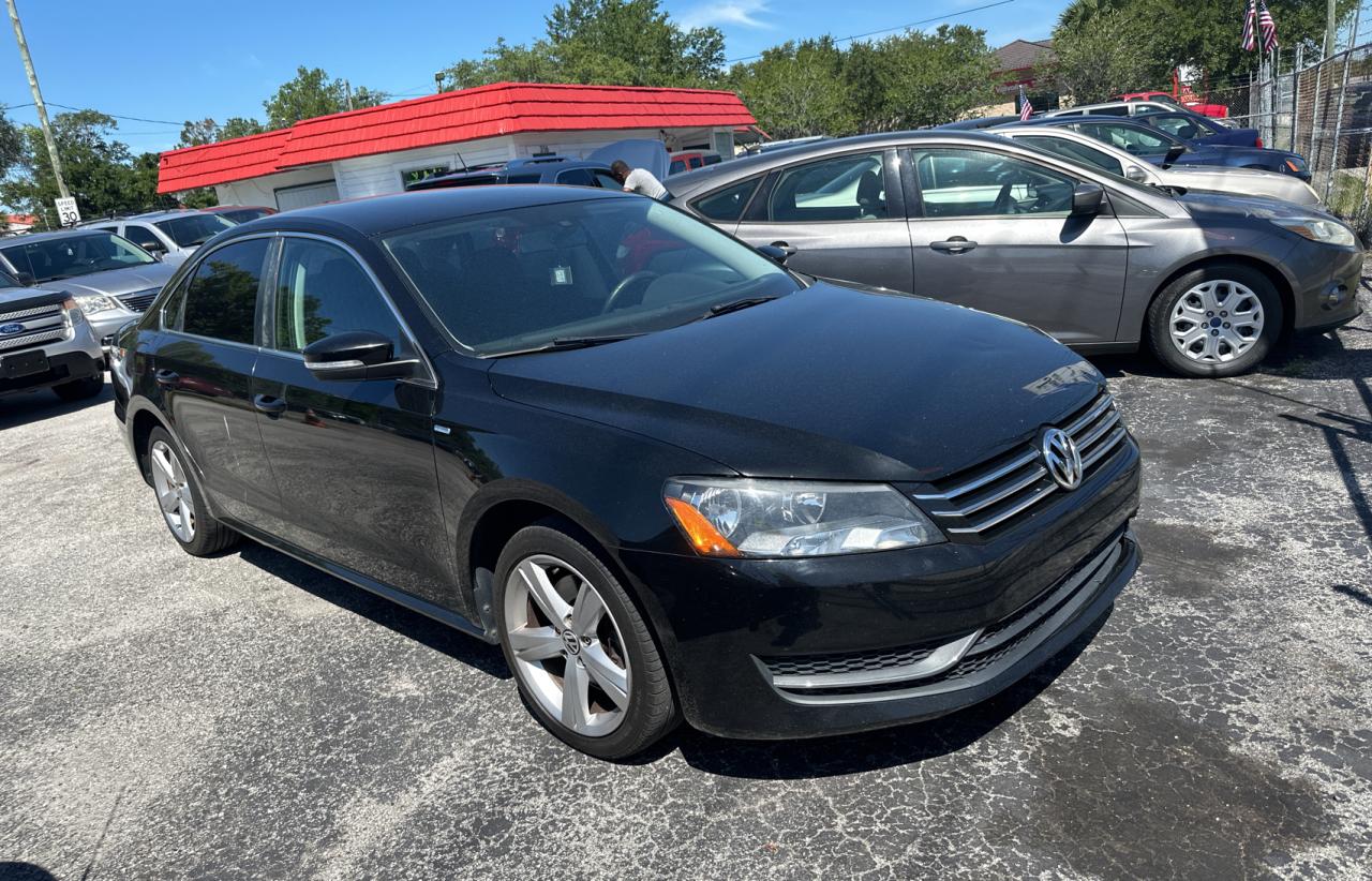 2014 VOLKSWAGEN PASSAT S