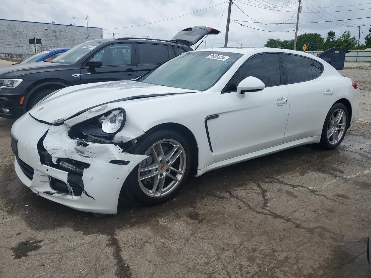 2016 PORSCHE PANAMERA 2