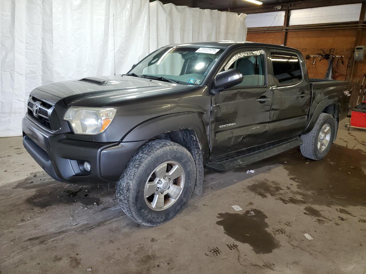 2013 TOYOTA TACOMA DOUBLE CAB