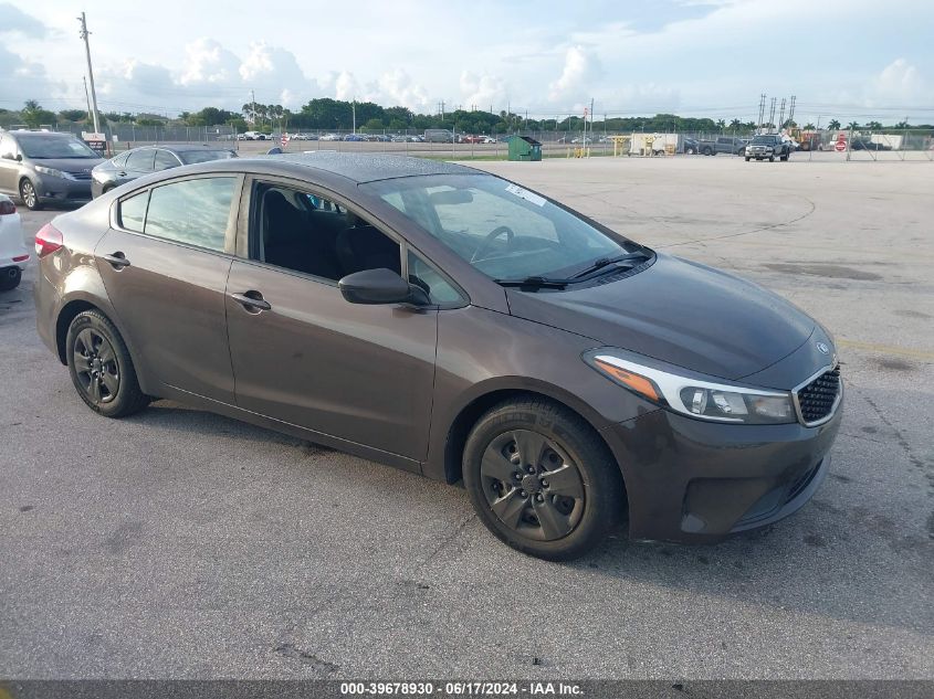 2017 KIA FORTE LX