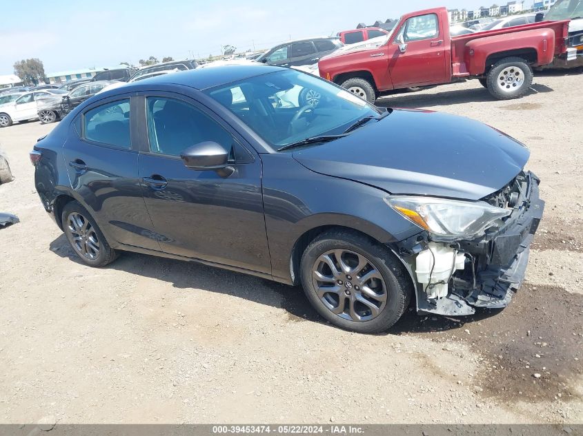 2019 TOYOTA YARIS LE