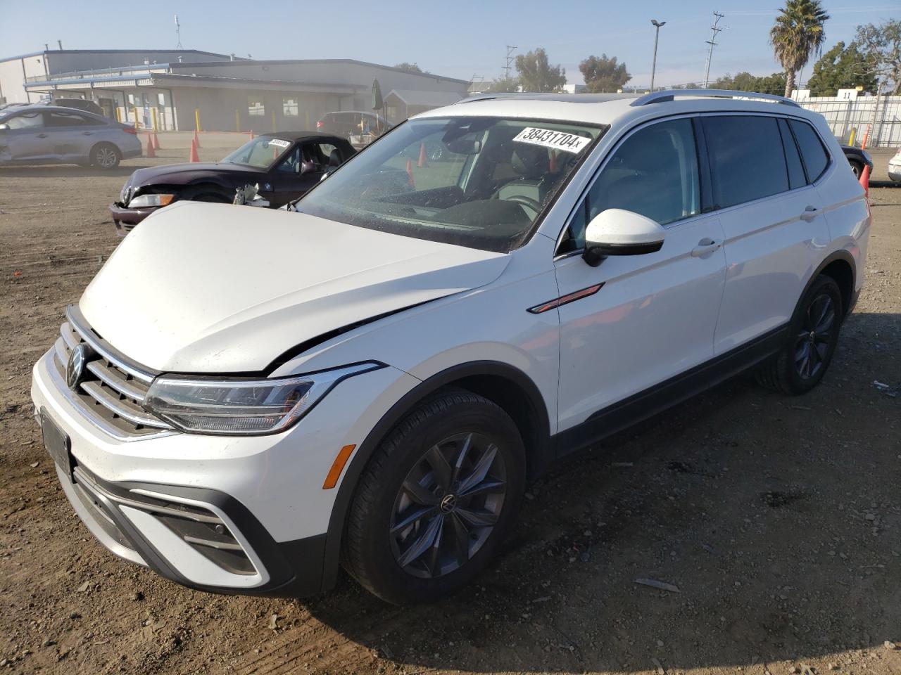 2023 VOLKSWAGEN TIGUAN SE