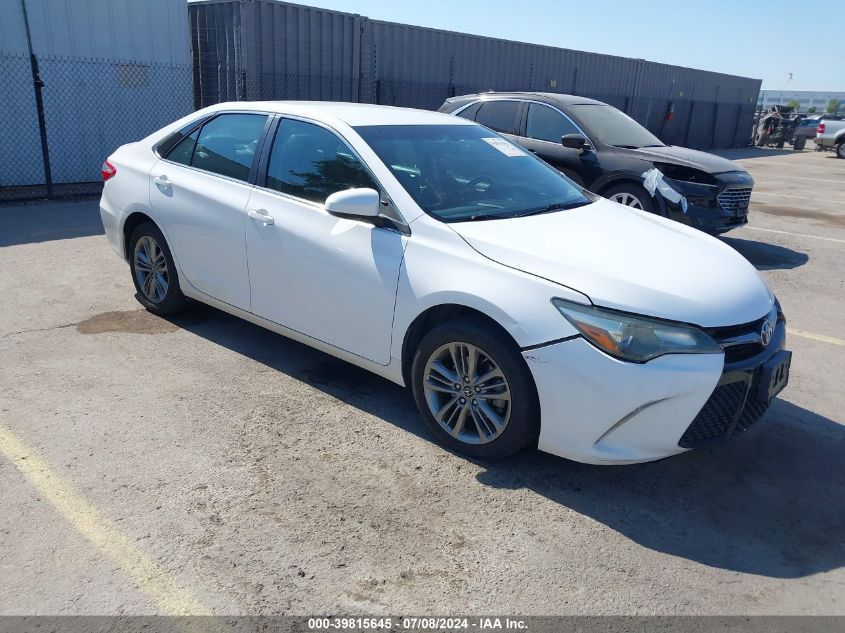 2015 TOYOTA CAMRY SE