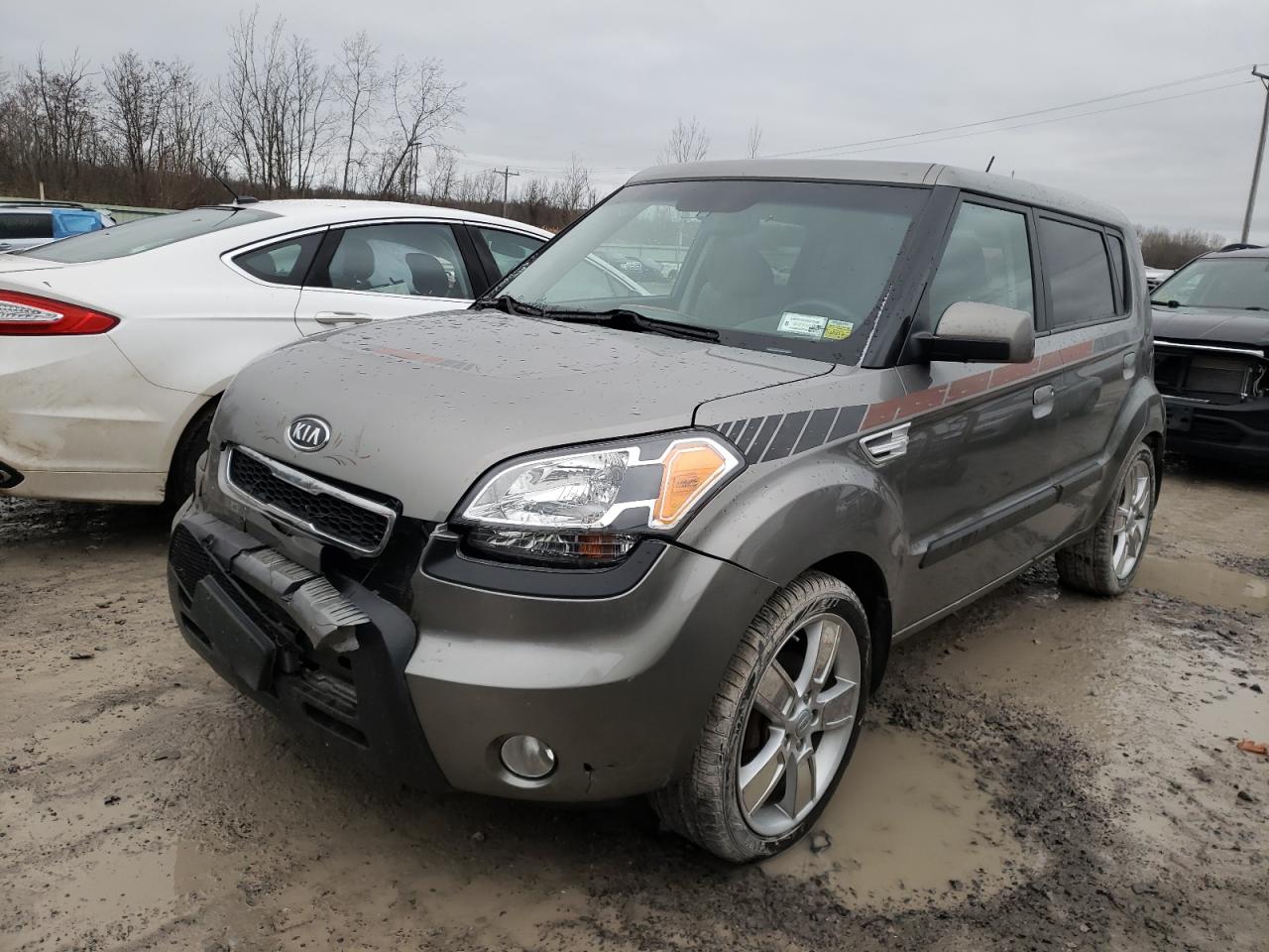 2010 KIA SOUL +