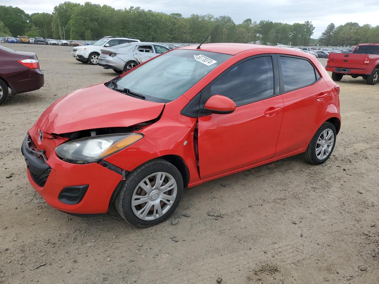 2013 MAZDA MAZDA2