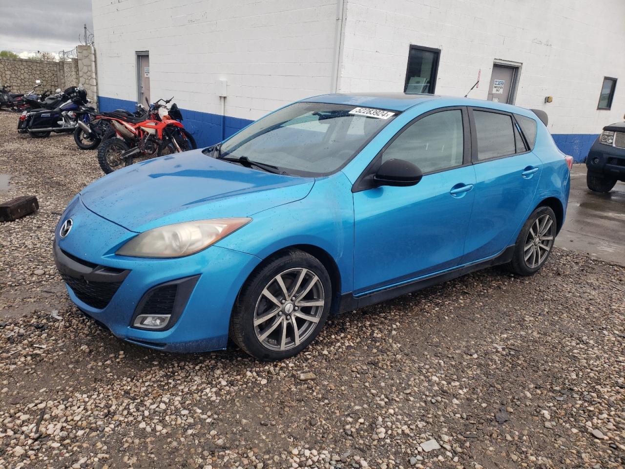 2011 MAZDA 3 S