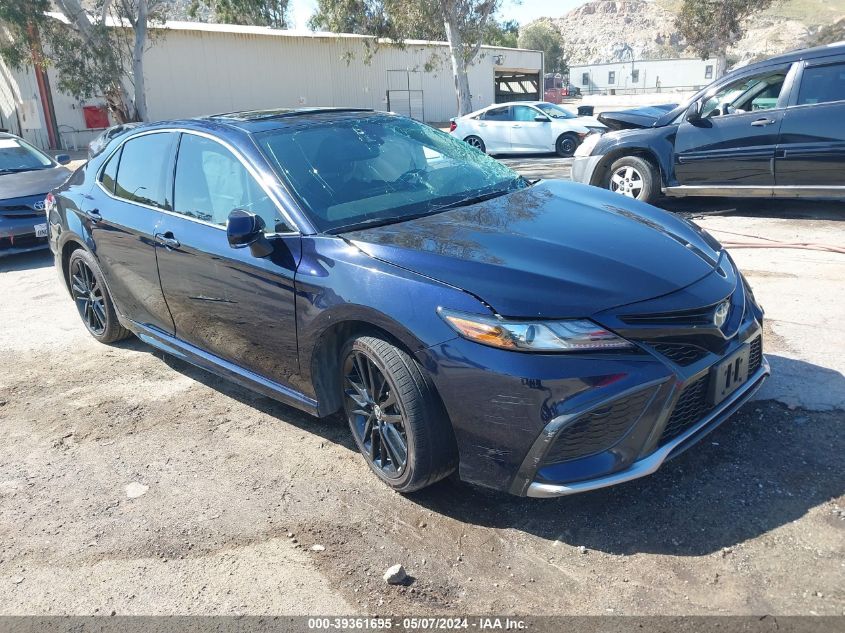 2022 TOYOTA CAMRY XSE HYBRID