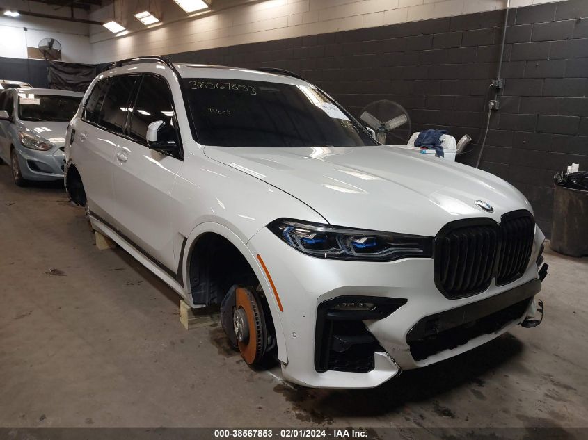 2022 BMW X7 M50I