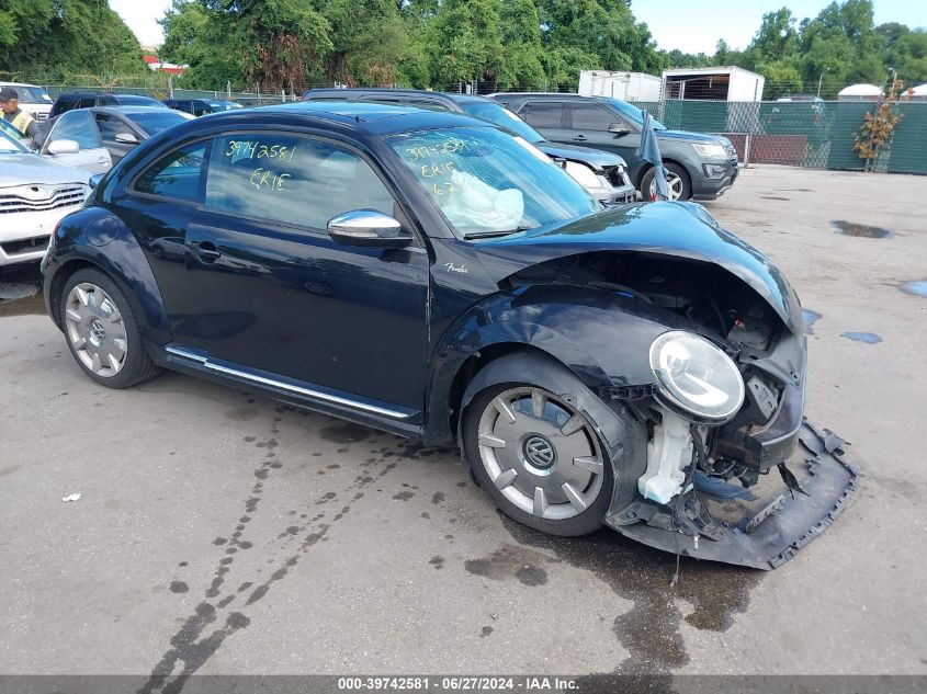 2013 VOLKSWAGEN BEETLE TURBO