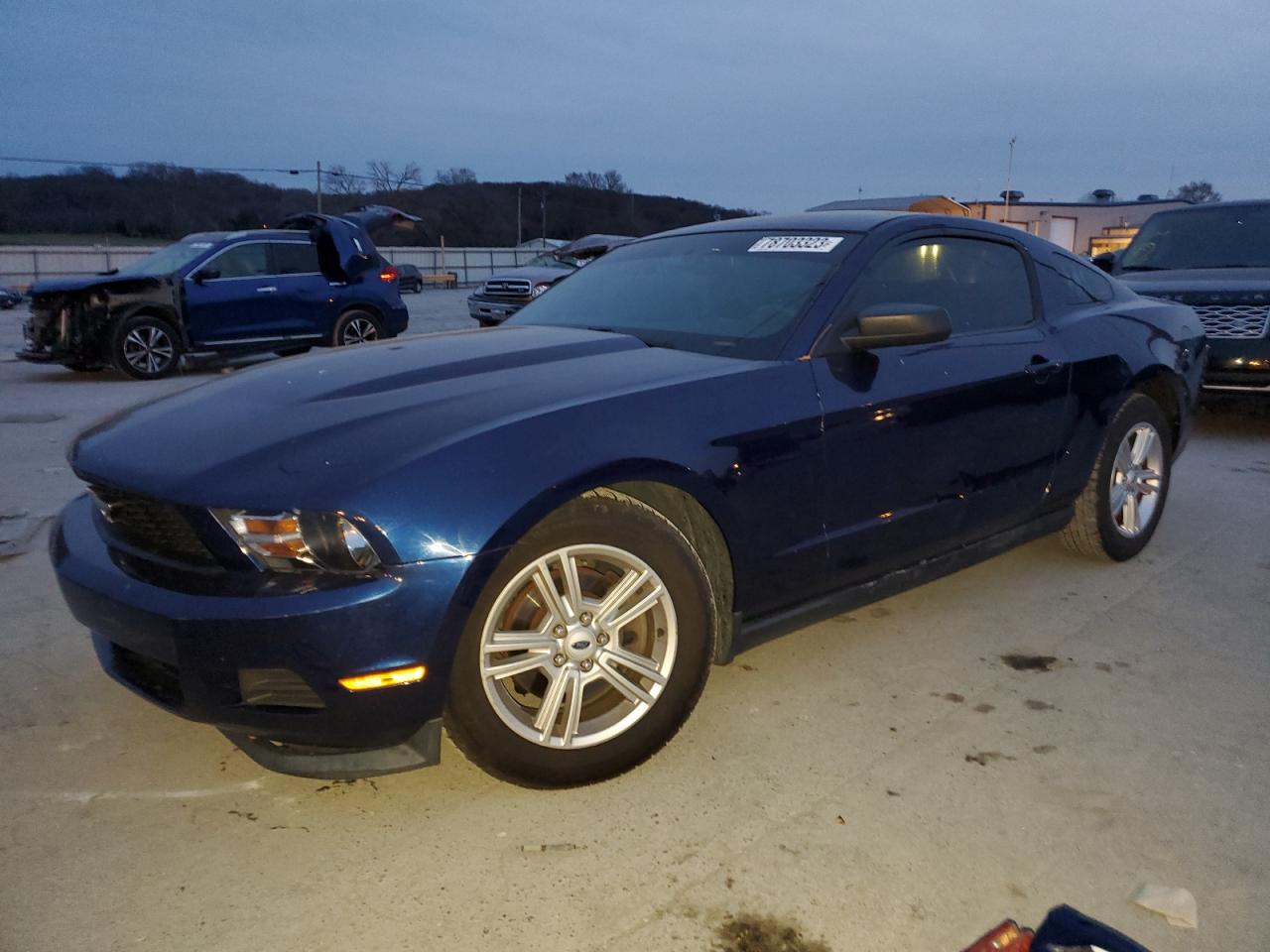 2011 FORD MUSTANG