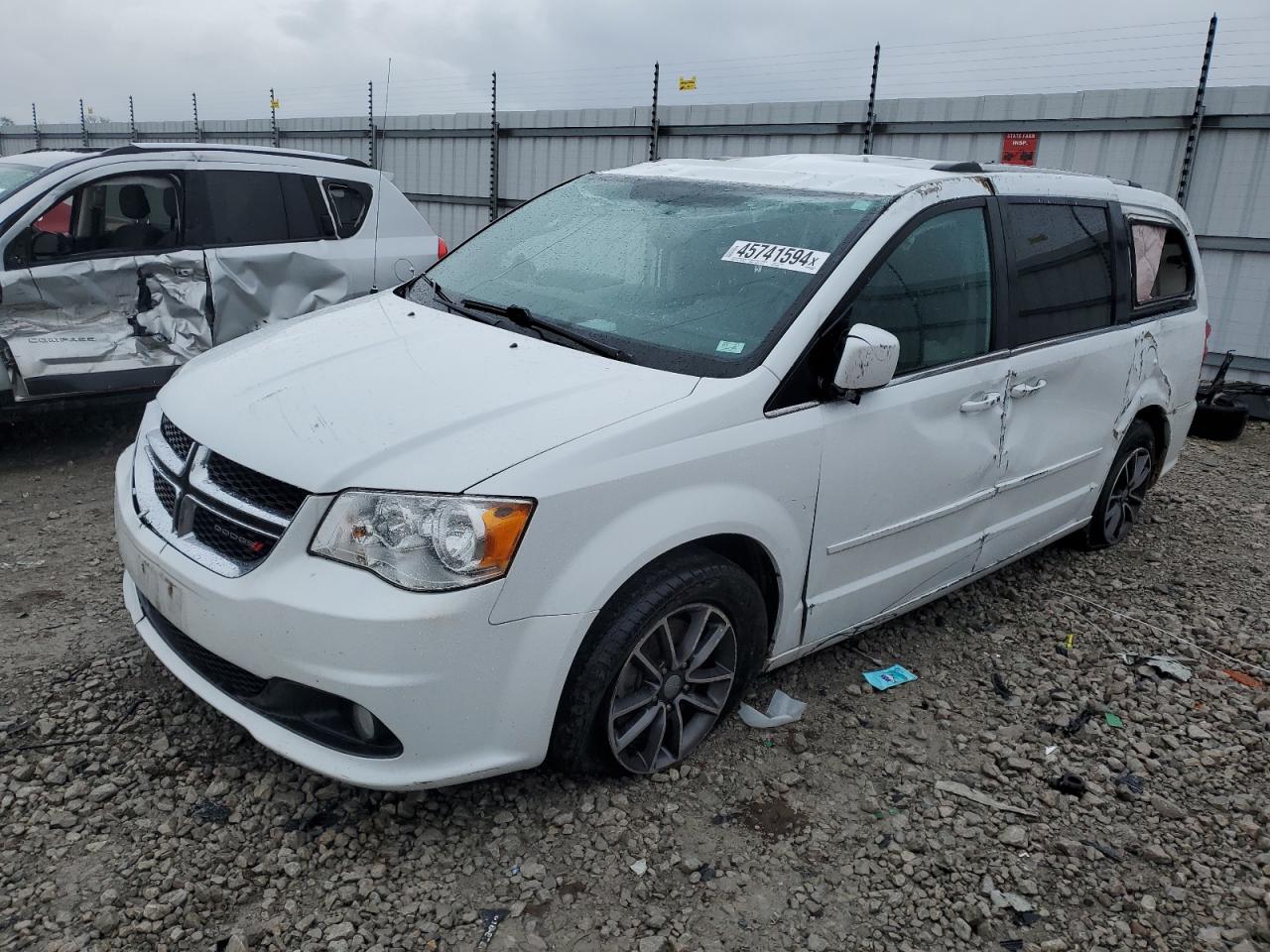 2017 DODGE GRAND CARAVAN SXT