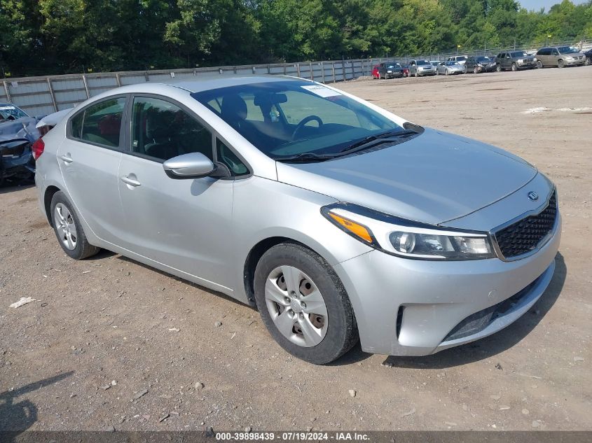 2017 KIA FORTE LX