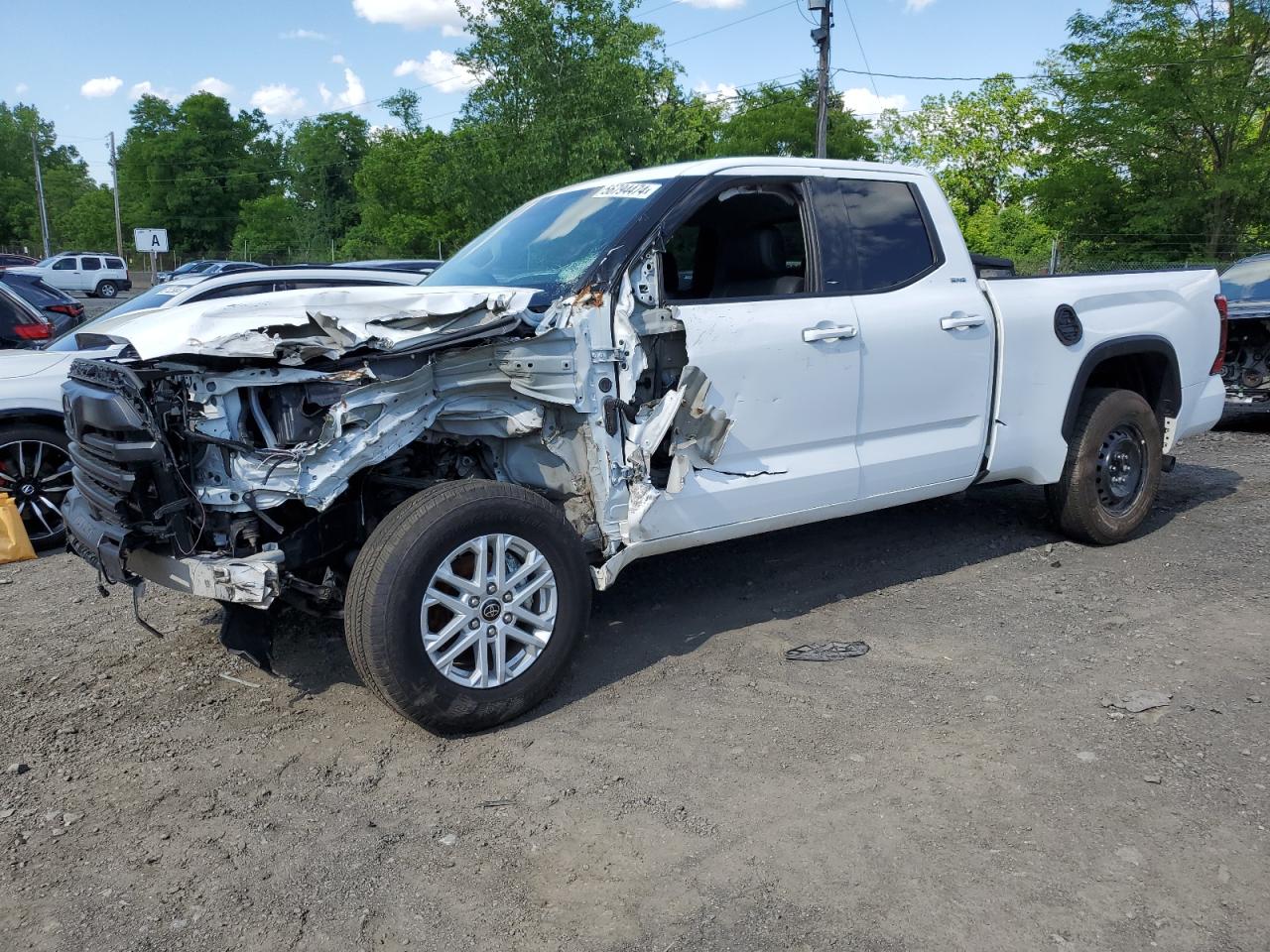 2022 TOYOTA TUNDRA DOUBLE CAB SR