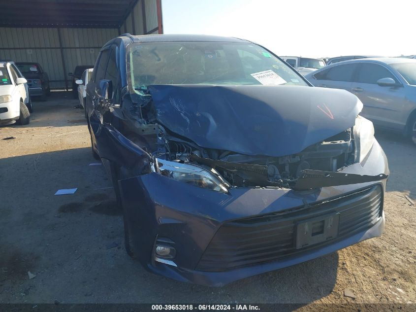 2020 TOYOTA SIENNA LE