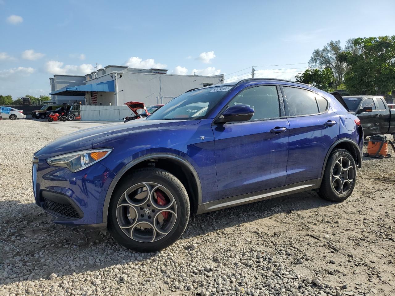 2022 ALFA ROMEO STELVIO TI