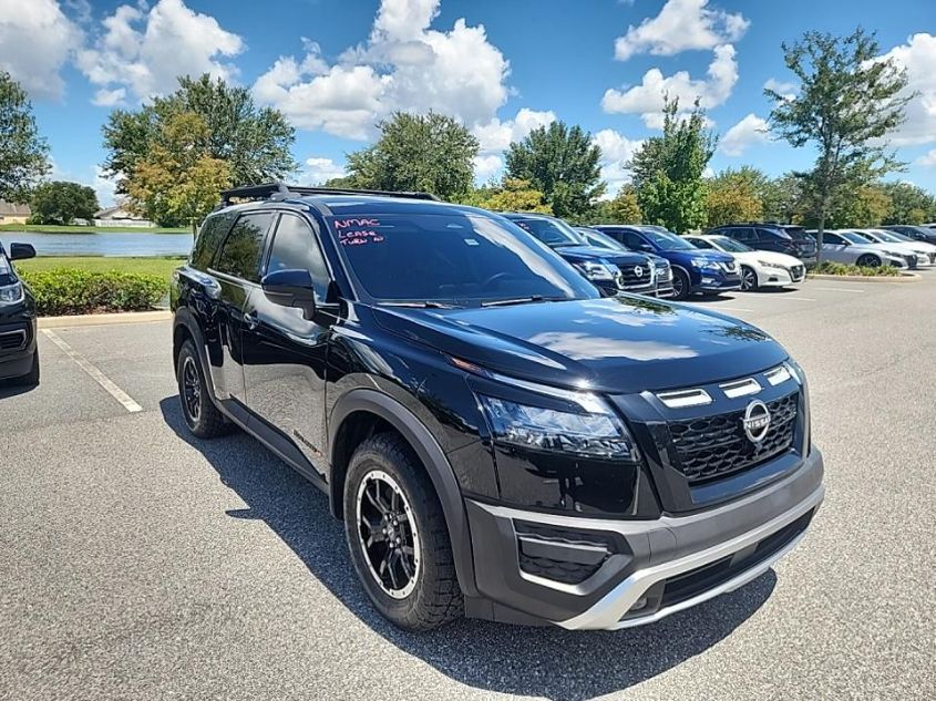 2023 NISSAN PATHFINDER SV