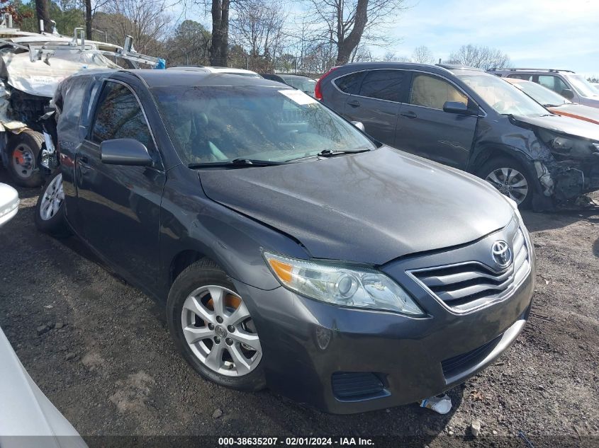 2011 TOYOTA CAMRY LE V6