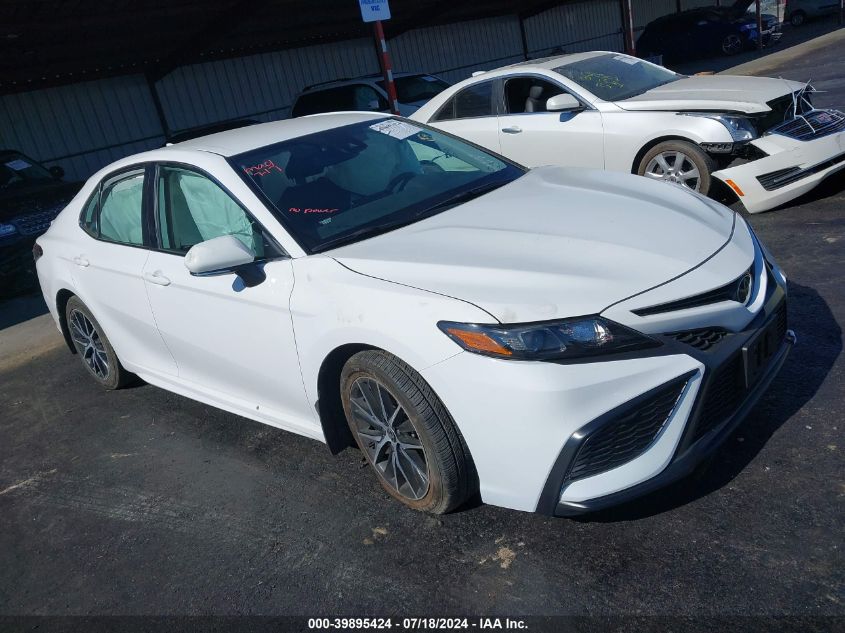 2023 TOYOTA CAMRY SE