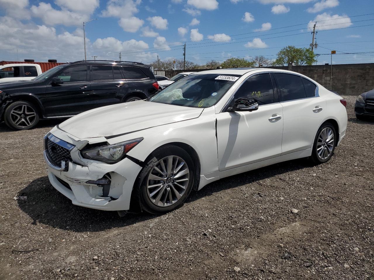 2021 INFINITI Q50 LUXE