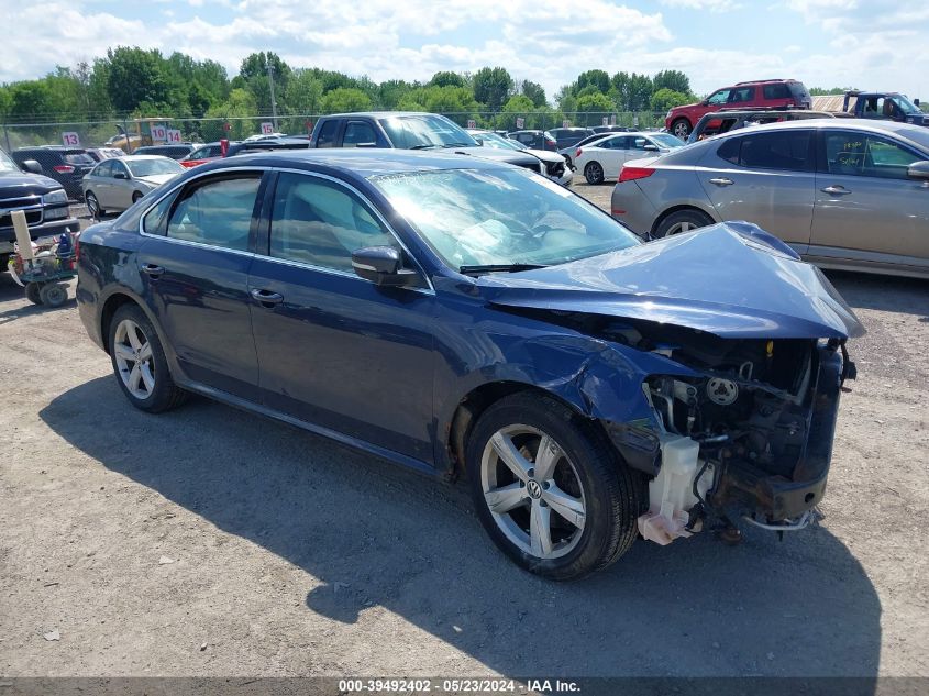 2013 VOLKSWAGEN PASSAT 2.5L SE