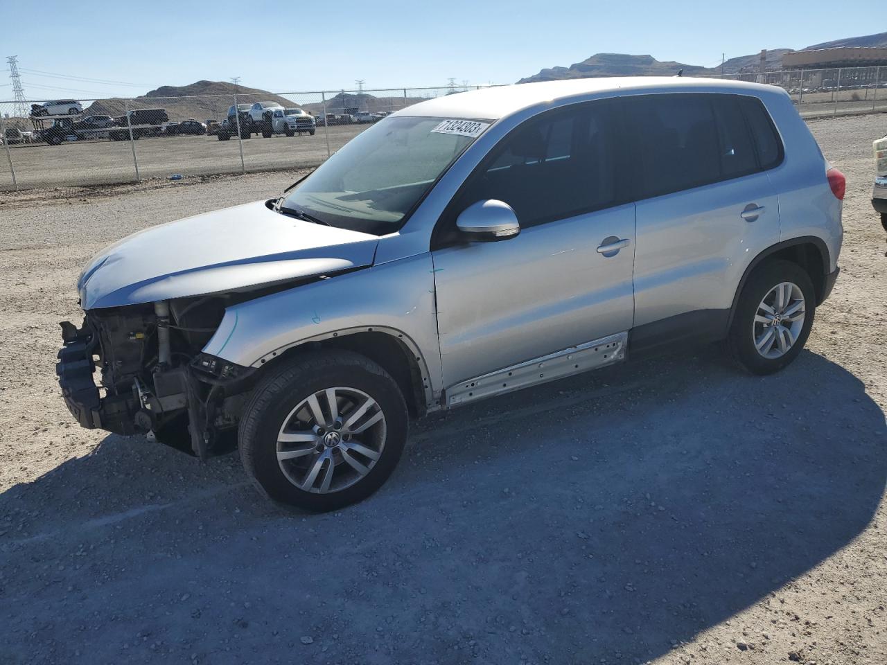 2013 VOLKSWAGEN TIGUAN S