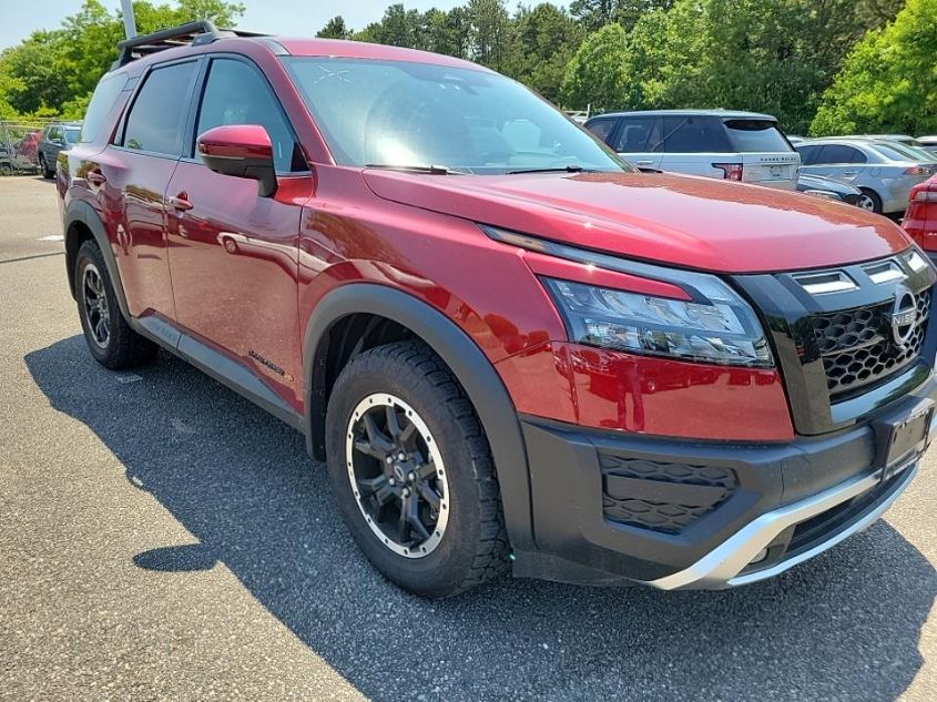 2023 NISSAN PATHFINDER SV