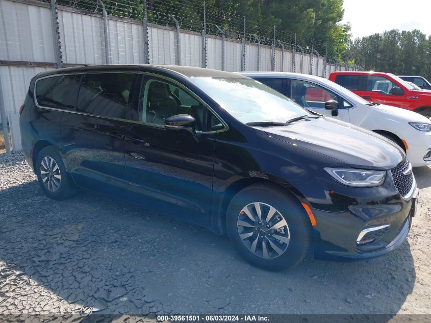 2024 CHRYSLER PACIFICA HYBRID SELECT