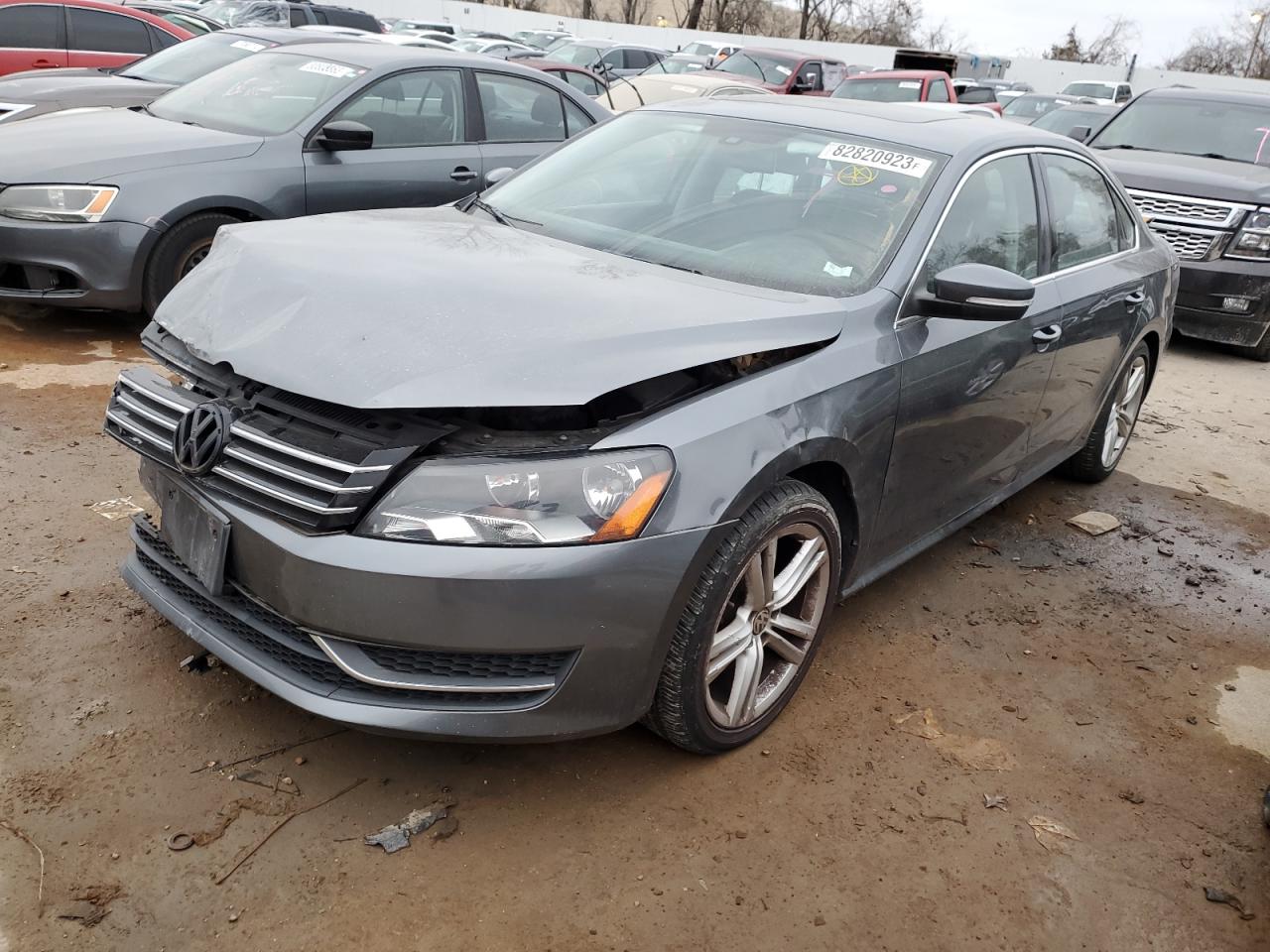 2014 VOLKSWAGEN PASSAT SE