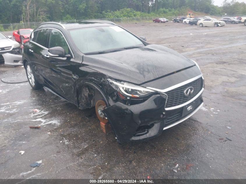 2019 INFINITI QX30 LUXE