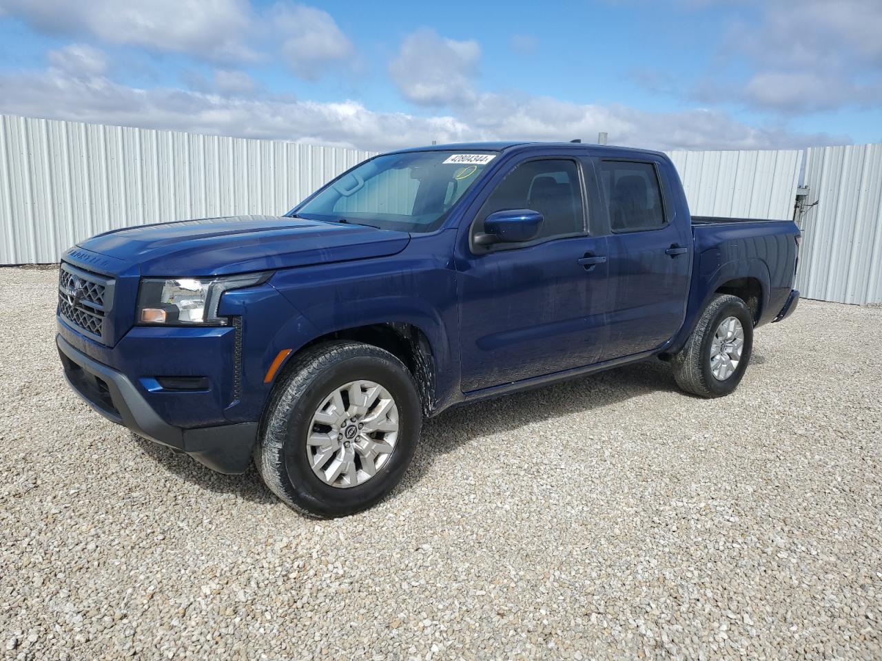 2022 NISSAN FRONTIER S