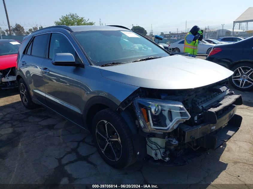 2023 KIA NIRO EX