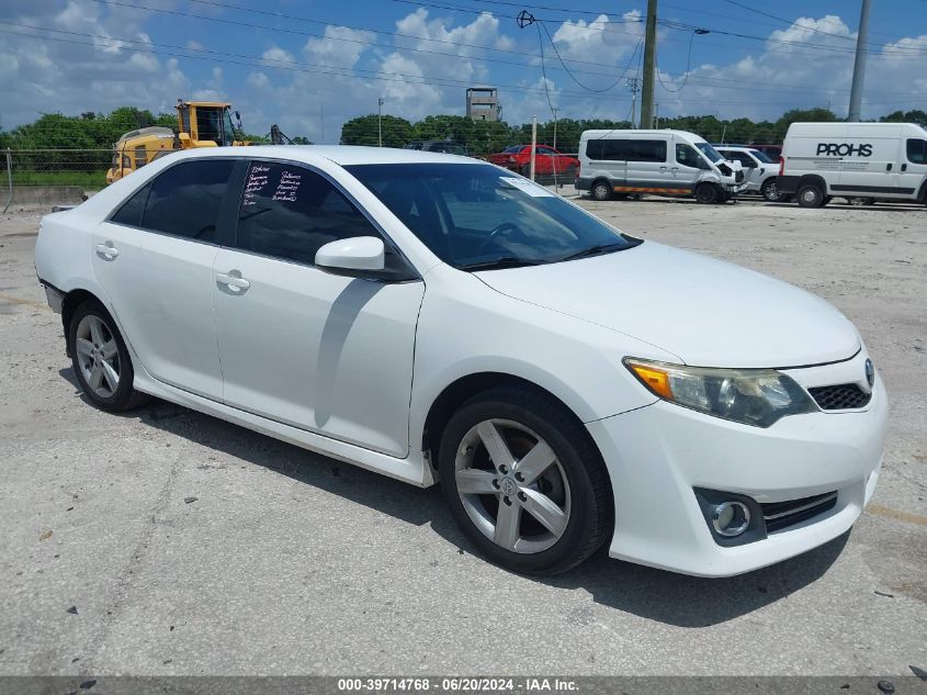 2012 TOYOTA CAMRY SE