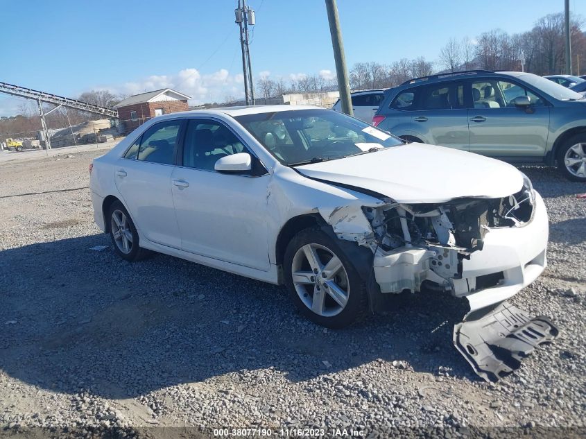 2013 TOYOTA CAMRY SE