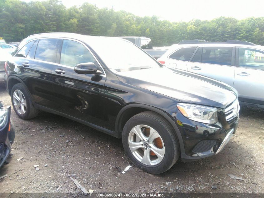 2017 MERCEDES-BENZ GLC 300