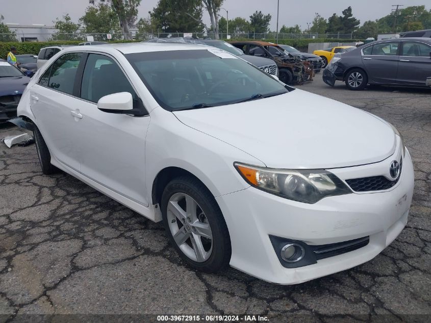 2013 TOYOTA CAMRY SE