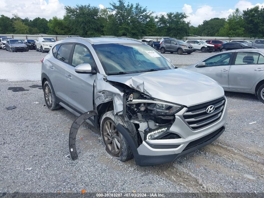 2017 HYUNDAI TUCSON SE PLUS